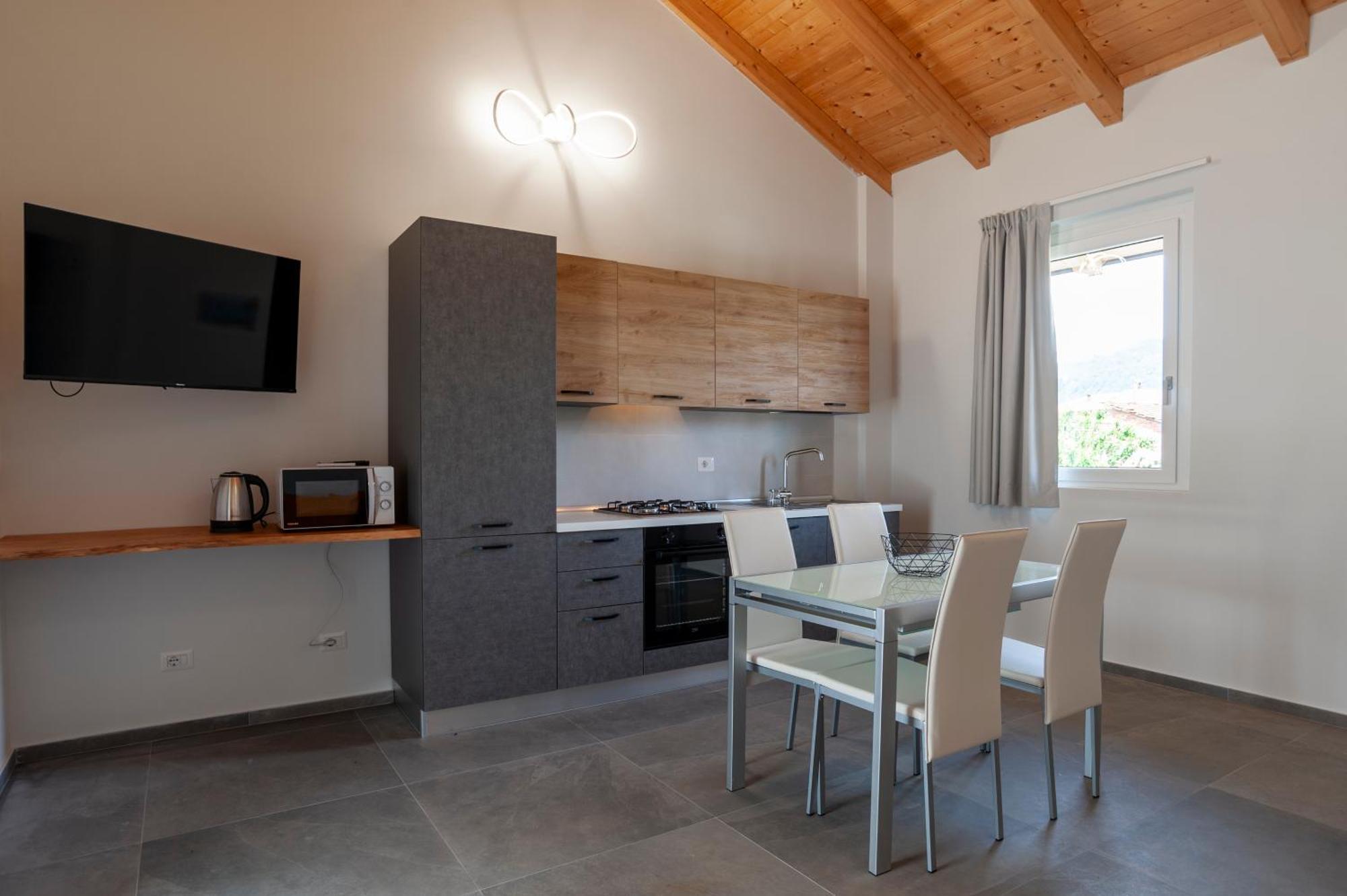 Le Casette Di Orta Apartments Orta San Giulio Kültér fotó